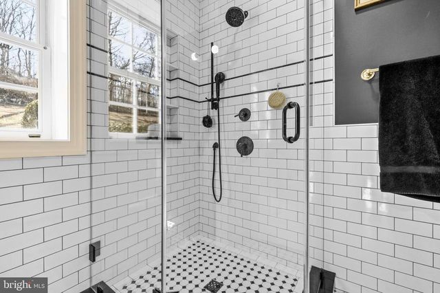 4514 DEN HAAG RD, Warrenton, VA 20187