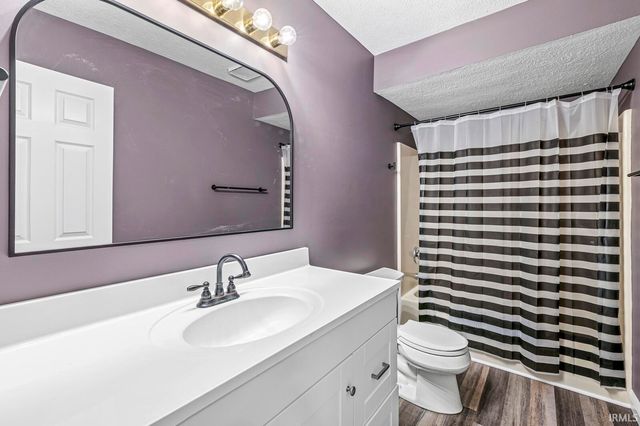 26360 Scotch Pine Trl, South Bend, IN 46619