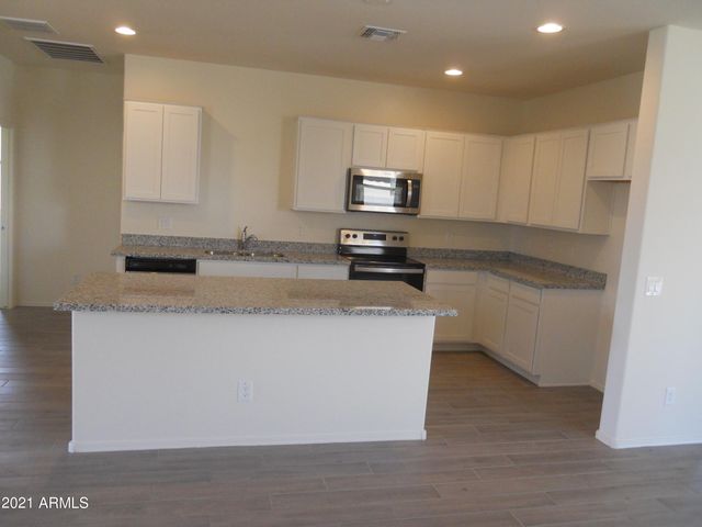 17728 W Jessie Lane, Surprise, AZ 85387