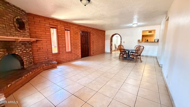 3230 E MCKINLEY Street, Phoenix, AZ 85008