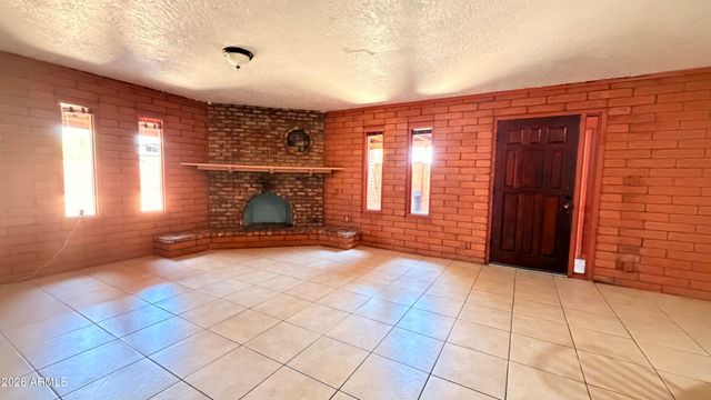 3230 E MCKINLEY Street, Phoenix, AZ 85008