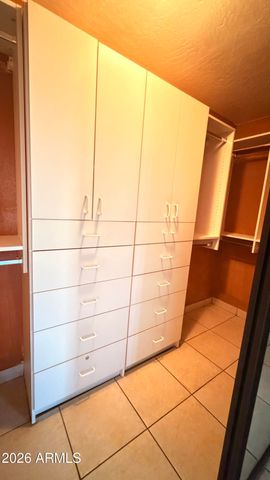 3230 E MCKINLEY Street, Phoenix, AZ 85008