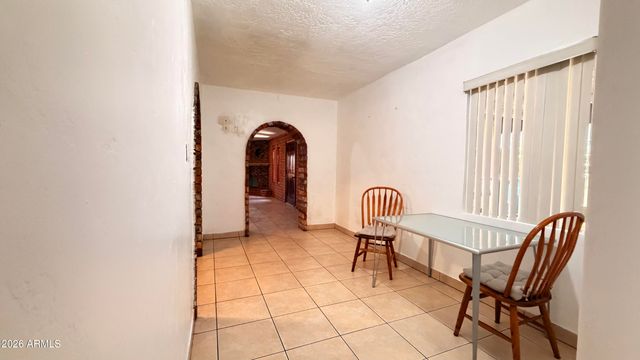 3230 E MCKINLEY Street, Phoenix, AZ 85008