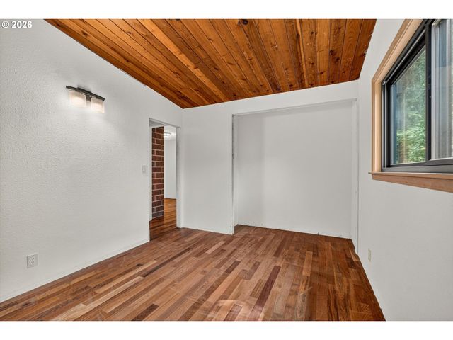 21625 Sw JOHNSON Rd, West Linn, OR 97068