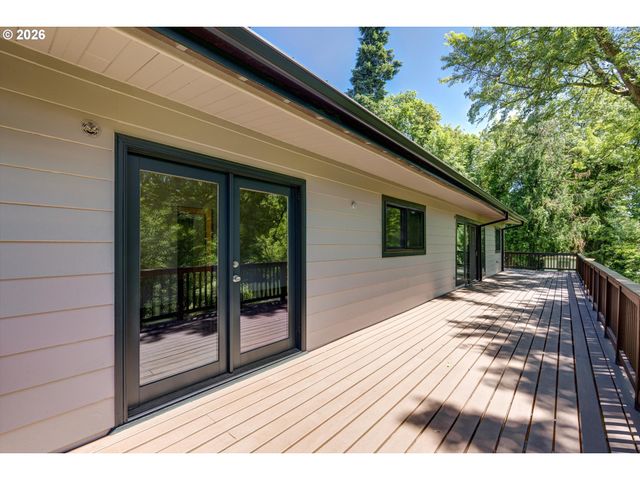 21625 Sw JOHNSON Rd, West Linn, OR 97068