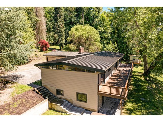 21625 Sw JOHNSON Rd, West Linn, OR 97068