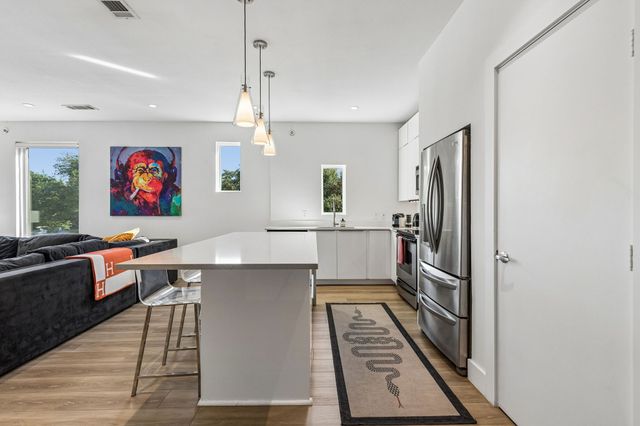 4107 Bowser Avenue 102, Dallas, TX 75219