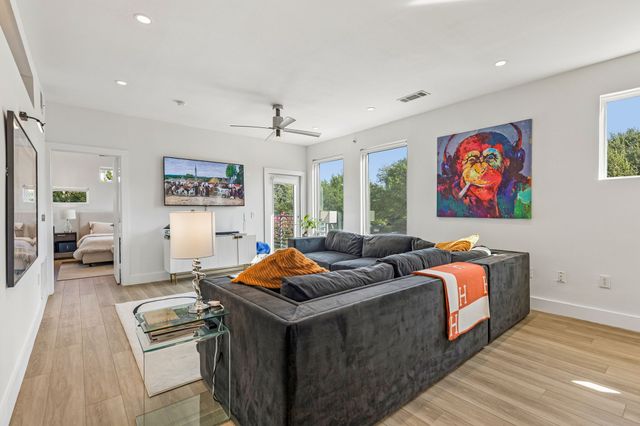 4107 Bowser Avenue 102, Dallas, TX 75219