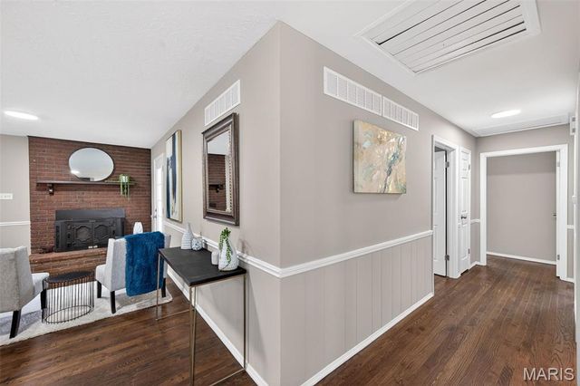 952 Queensbridge Road, Manchester, MO 63021