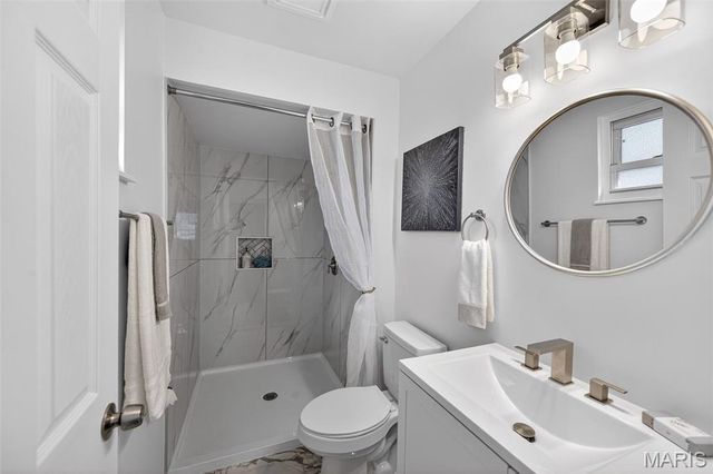 952 Queensbridge Road, Manchester, MO 63021