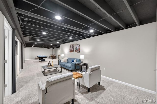 952 Queensbridge Road, Manchester, MO 63021