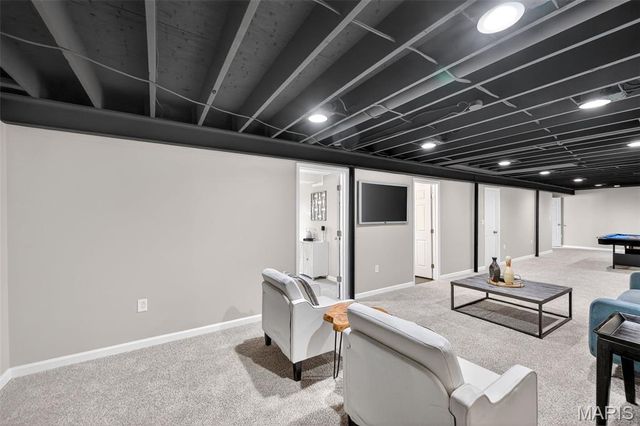 952 Queensbridge Road, Manchester, MO 63021