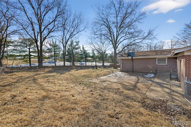 952 Queensbridge Road, Manchester, MO 63021