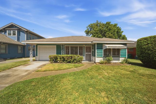 911 E 14th Street, Houston, TX 77009