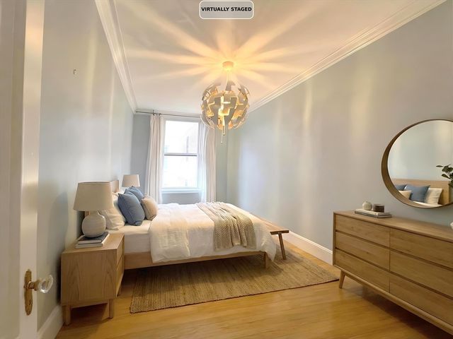 86 Commonwealth Avenue 2R, Boston, MA 02116