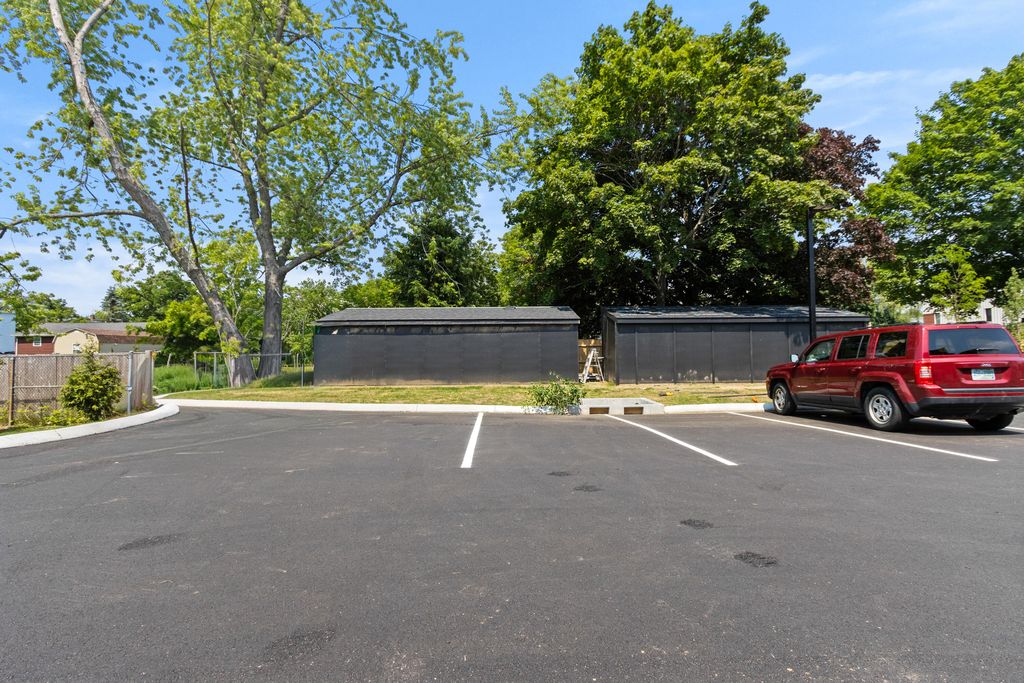 41 W Presumpscot Street F, Portland, ME 04103 — photo 4