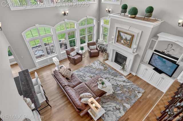 10709 Stoney Point Drive, Green Oak Township, MI 48178
