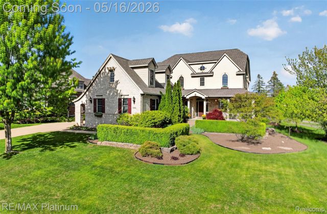 10709 Stoney Point Drive, Green Oak Township, MI 48178