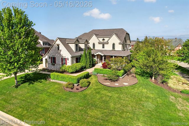 10709 Stoney Point Drive, Green Oak Township, MI 48178