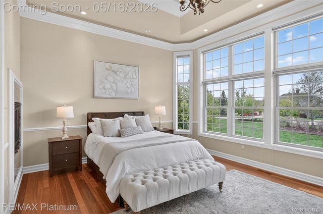 10709 Stoney Point Drive, Green Oak Township, MI 48178