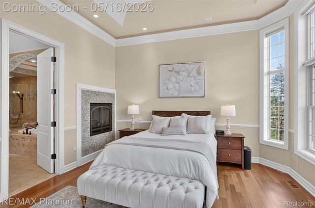 10709 Stoney Point Drive, Green Oak Township, MI 48178