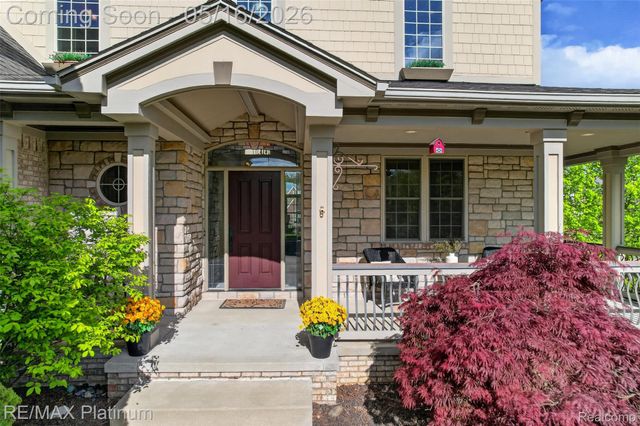 10709 Stoney Point Drive, Green Oak Township, MI 48178