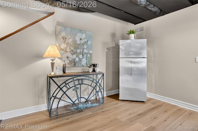 10709 Stoney Point Drive, Green Oak Township, MI 48178