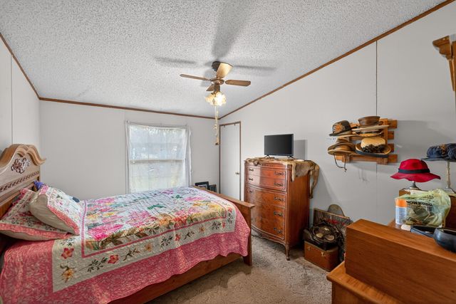 1000 S Maple Street, Chelsea, OK 74016