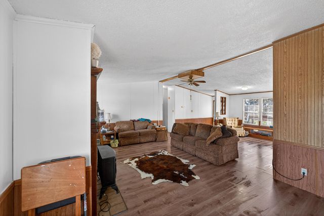 1000 S Maple Street, Chelsea, OK 74016