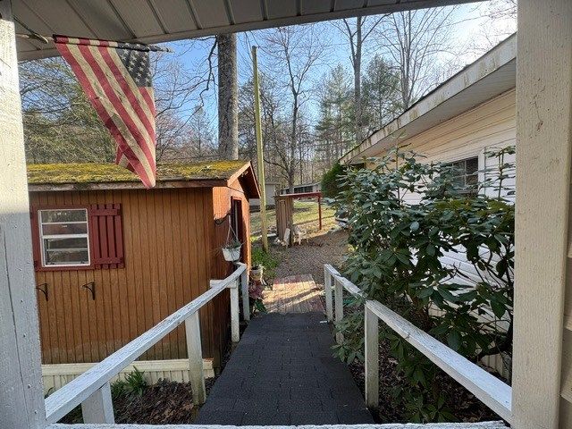123 Leisure Woods Lane, Hiawassee, GA 30546