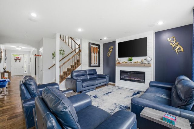 3307 Wanskuck Street, Elgin, IL 60124