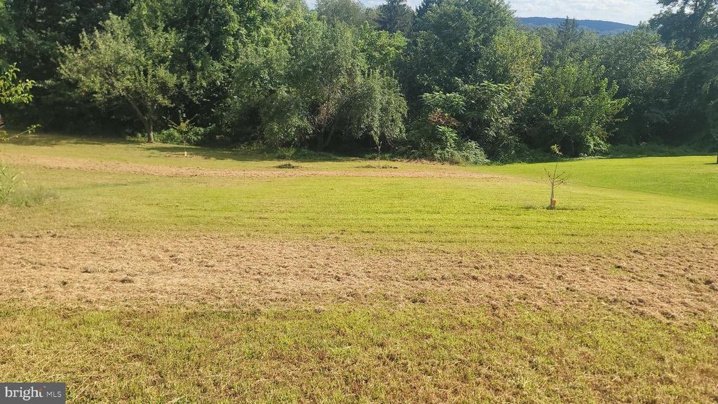 60 GILBERT EXD CT, Wrightsville, PA 17368