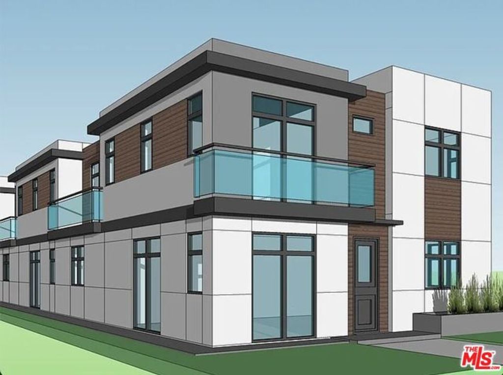 14136 Tiara Street, Van Nuys (los Angeles), CA 91401