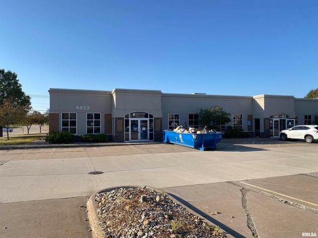 4622 PROGRESS Drive A, Davenport, IA 52807