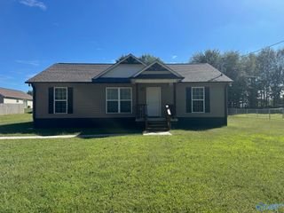 47 Ogle Road, Guntersville, AL 35976