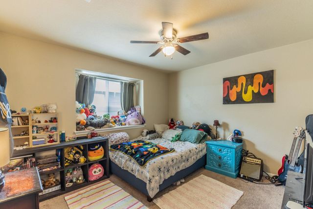 212 Timber Brook DR, Hutto, TX 78634