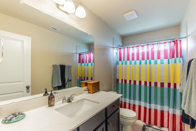 212 Timber Brook DR, Hutto, TX 78634