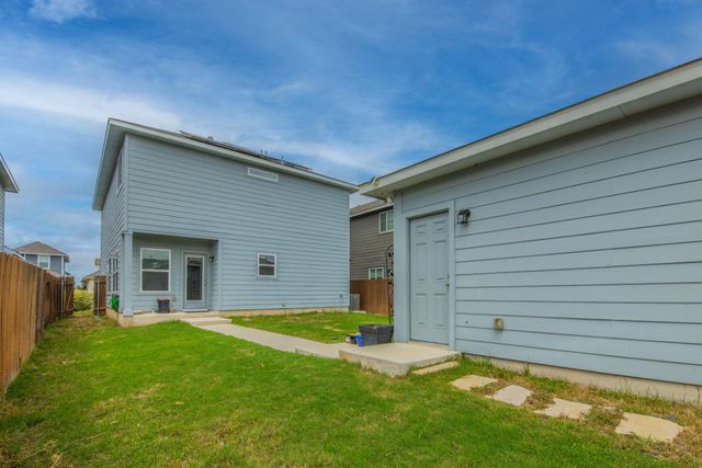 212 Timber Brook DR, Hutto, TX 78634