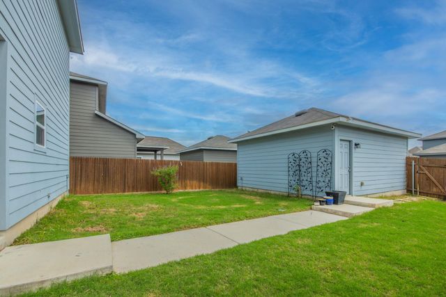 212 Timber Brook DR, Hutto, TX 78634