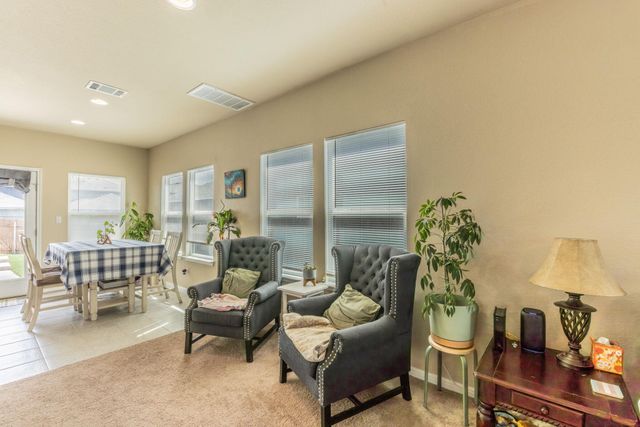212 Timber Brook DR, Hutto, TX 78634