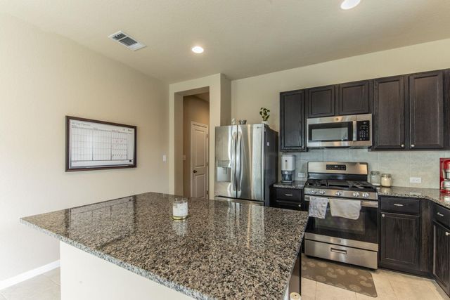 212 Timber Brook DR, Hutto, TX 78634