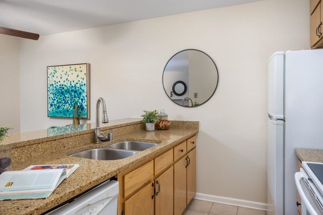 1455 Latour Ln 43, Concord, CA 94521