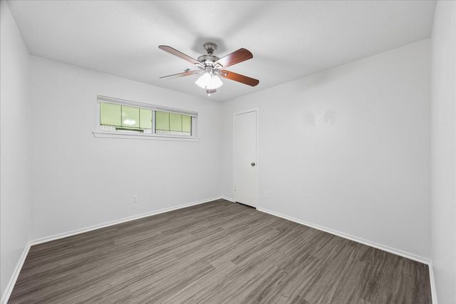 5850 Southminster Drive, Houston, TX 77035