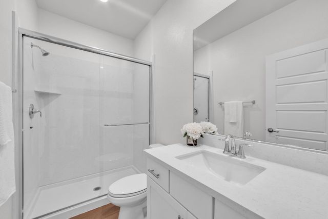 5936 Rosalee St, Sacramento, CA 95835