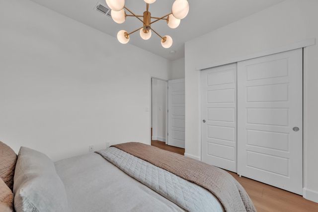 5936 Rosalee St, Sacramento, CA 95835
