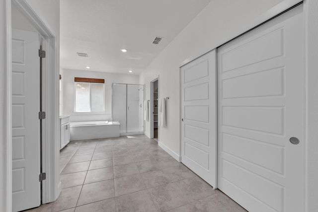 5936 Rosalee St, Sacramento, CA 95835