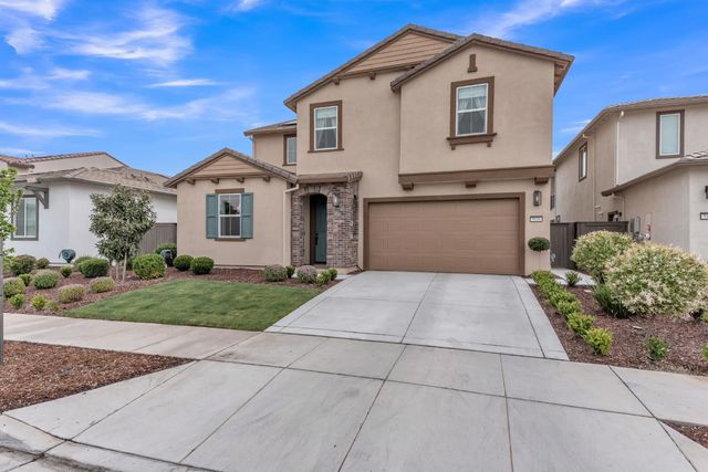 5936 Rosalee St, Sacramento, CA 95835