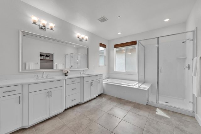 5936 Rosalee St, Sacramento, CA 95835