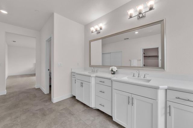 5936 Rosalee St, Sacramento, CA 95835