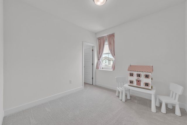 5936 Rosalee St, Sacramento, CA 95835